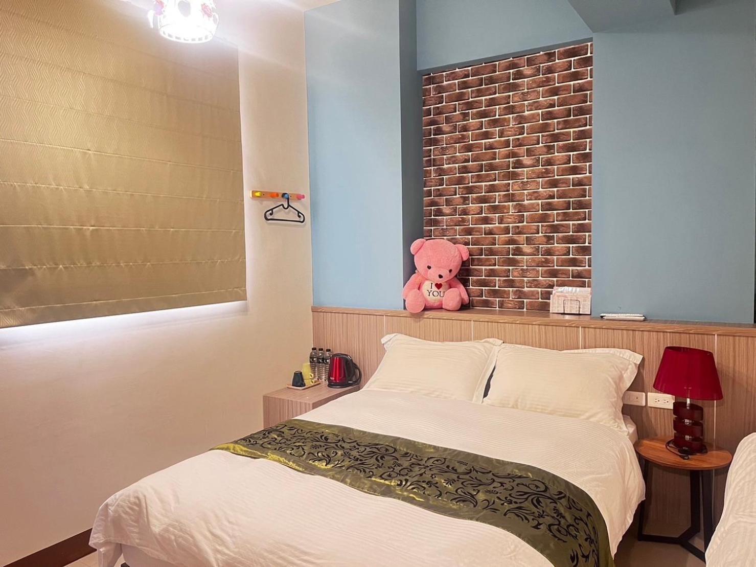 Happy Life B&B Donggang Exterior photo